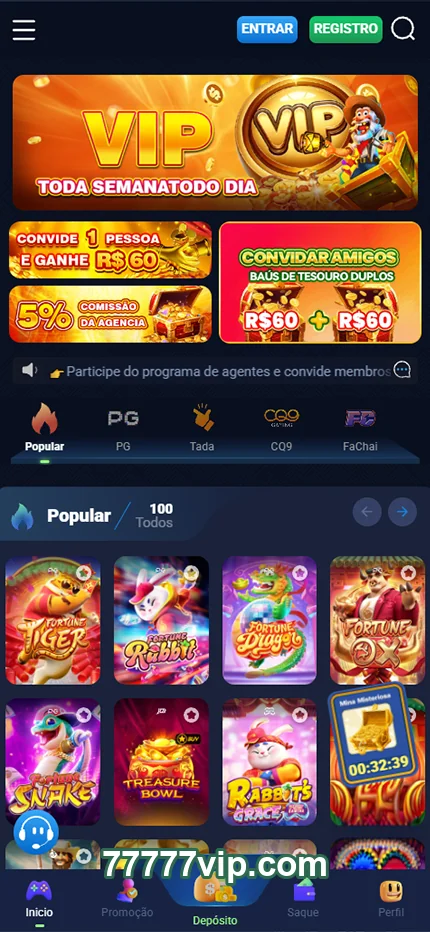 Jogador se divertindo com slots em cassino online